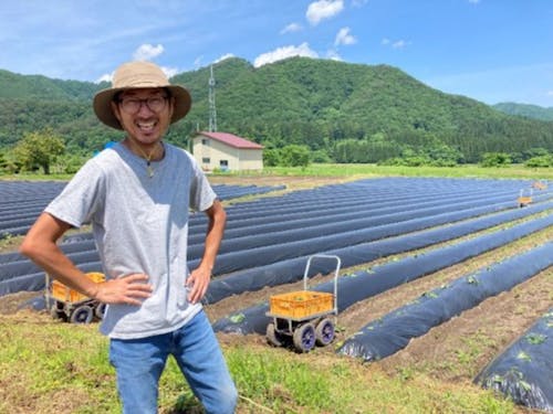綱木農園代表綱木裕一さん(ミニトマト他)