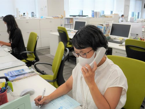 ふるさと納税業務の様子