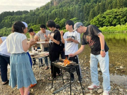 寮生みんなでBBQ。地域の方もお呼びしました!