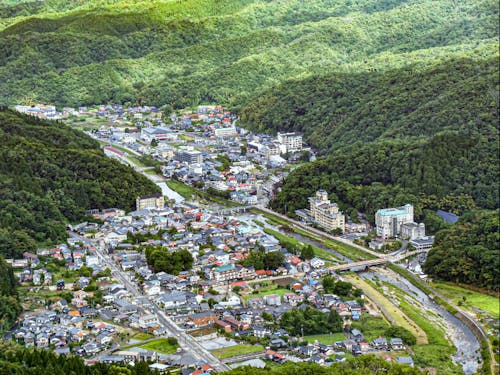 温泉エリア上空