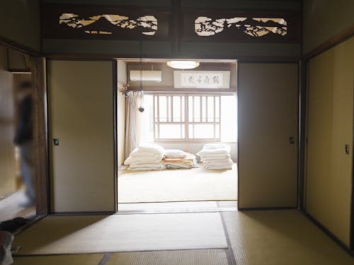 和室を中心として７部屋あり、ファミリーにもぴったり。