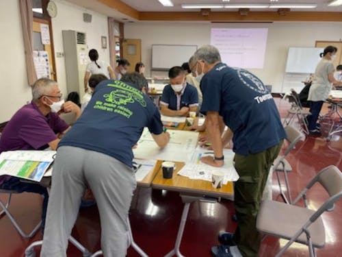 住民が自ら地域の計画をつくり、地域活動を実践しています。