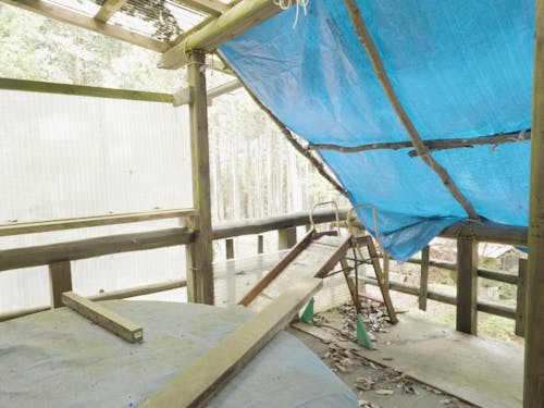 ２階のテラス。DIYが好きな方はもっとカスタマイズできそう。