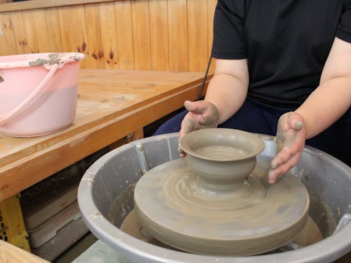 陶芸体験の様子