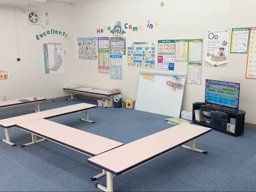 【教室内観】「英語を楽しく」続けられる工夫がいっぱい!