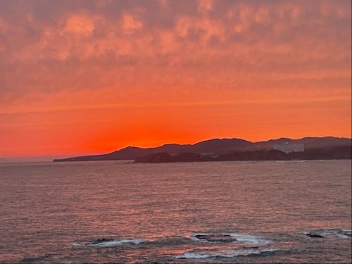 真っ赤に燃えるみなべ町の空