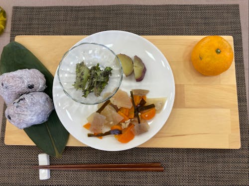 お接待料理(写真にはありませんが、呉汁、柿寒天も作りました。)