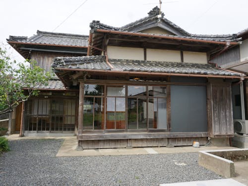 空き家の古き良き雰囲気。可能性は無限大。