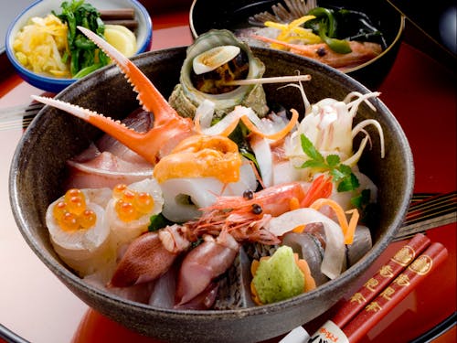 鮮度抜群の海鮮丼(能登丼)