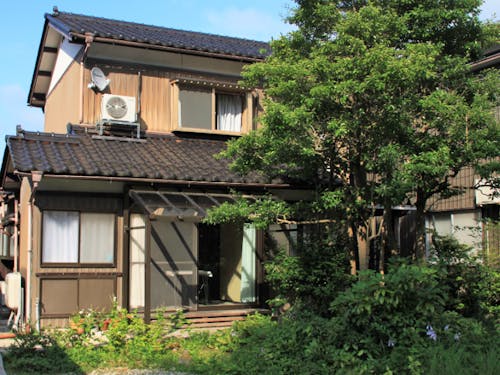 城下町にあるお試し住宅でも、空き家を活用した暮らしを体験可能。