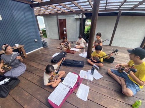 沖永良部島の子どもの居場所づくりの様子