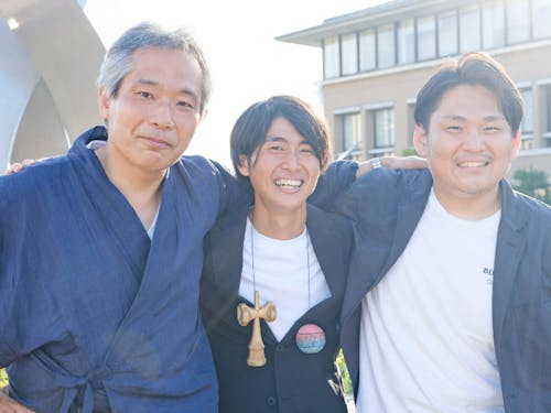 まちのコーディネーターとして活動している3名の地域おこし協力隊(着任2年目)