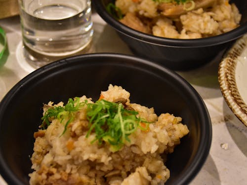 生産者さんおすすめの美味しい食べ方で食材を調理、提供します。