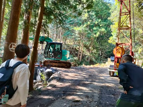 おわせ森林組合見学している様子
