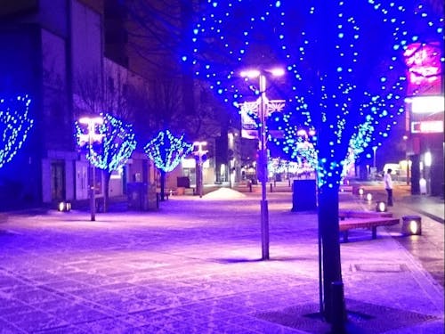 まちはイルミネーションに彩られ、本当に美しいです!