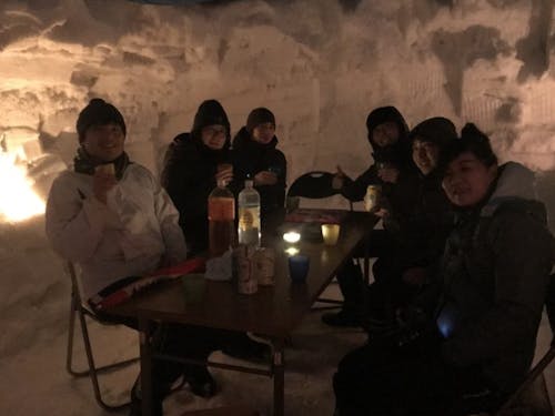 夜はキャンドルでムーディーな雰囲気です!