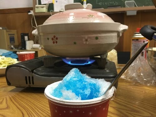 夕食は鍋で温まろう!デザートにかき氷も!