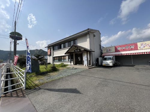 お店の前も広々としています☺