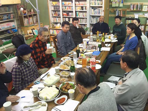 里美地区では、月に一度のSATOMI会議があります。ポットラックフィールド里美という活動拠点もあるので情報収集にいきましょう!