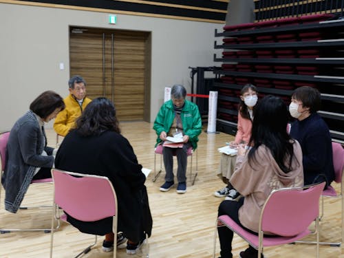 コミセンで情報交換タイム