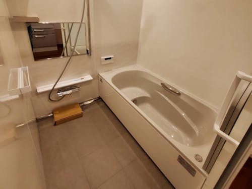 浴室:after 最新式のものに生まれ変わりました!