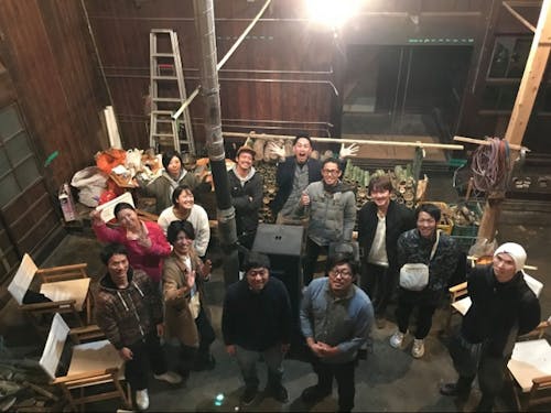 起業家が集う“下田社長会”は、下田で古民家やカフェ、レストランをはじめたメンバーたちがいます。