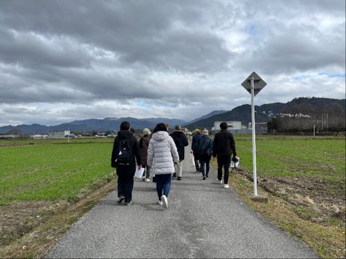 ツアー当日の北落地区散策の様子