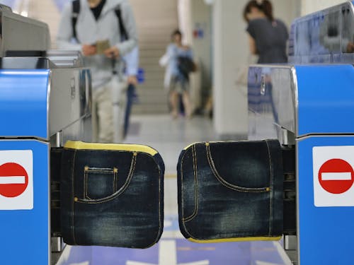 JR児島駅 改札口