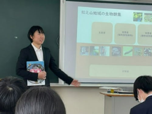 ゆきぐに探究委員会で高校で授業をする様子!