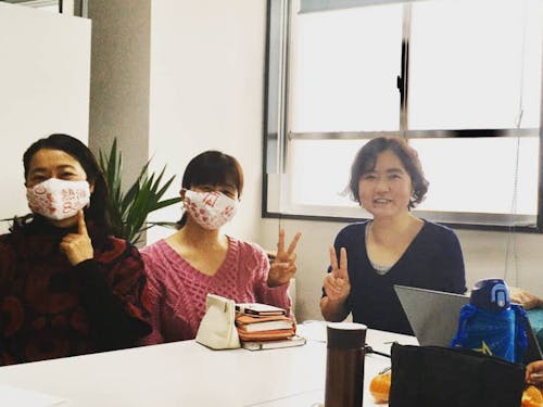 熱海に移住して起業した仲間。