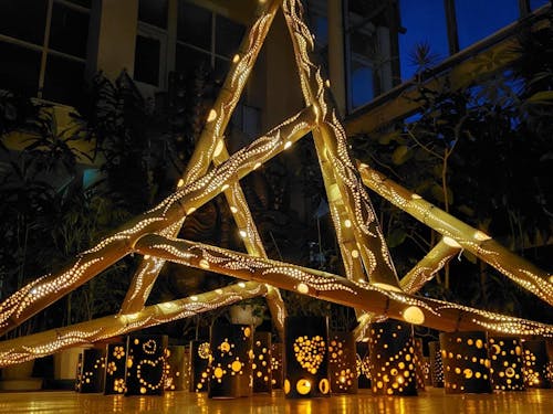 イベントBamboo Nightの際にデコレートされた竹灯り! So Moody !!