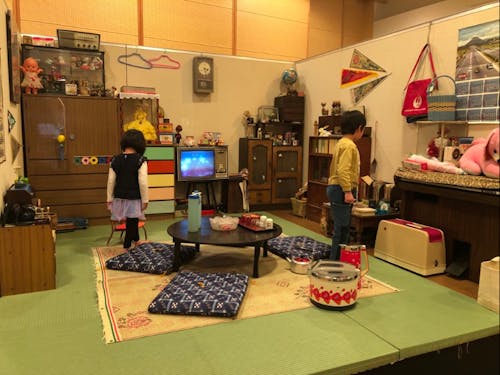 愛知川図書館・愛知川びんてまりの館企画展「昭和のおもいで~秦荘有線放送シングルレコード コレクション」2023年3月