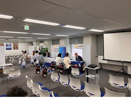 個別ブース相談の様子