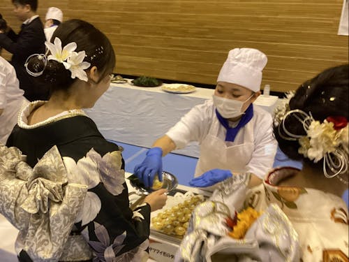 食物調理科の生徒たちがおいらせ町20歳を祝う会で料理を提供!