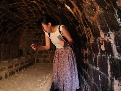 人生初、萩焼窯の中へ