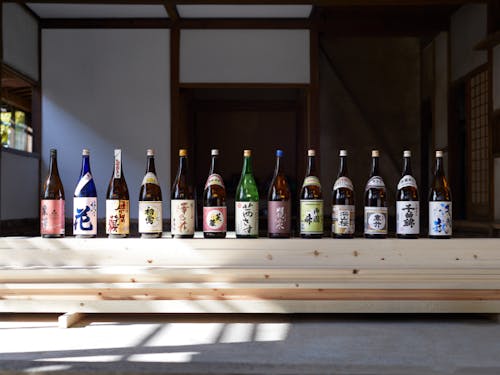 佐久地域には13の酒蔵とたくさんの食の生産者さんがいます