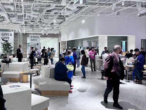 時には地域事業者とともに求人イベントを都市部で開催したりします!