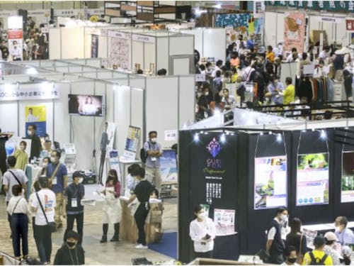 ビッグサイトの会場の様子。色んな楽しみ方が出来そうですね。