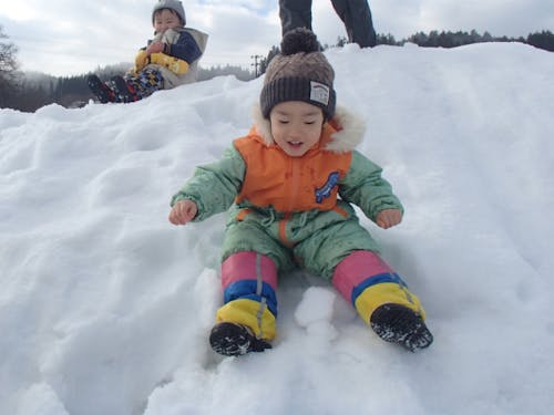 はじめての雪遊び