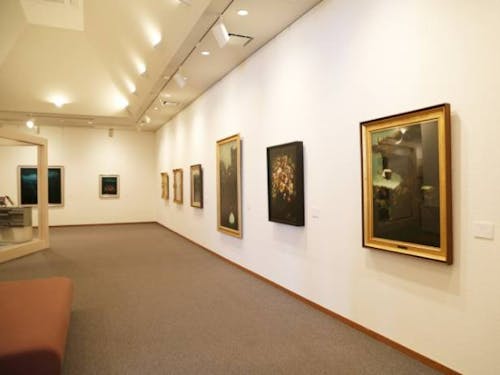 鷹山宇一記念美術館(絵画室)