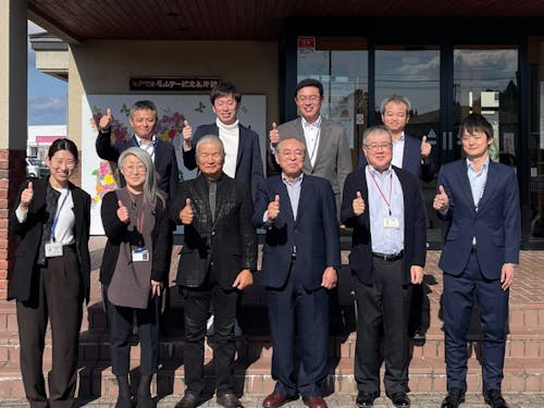 サポートするメンバー