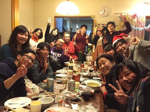 シェアハウスでのイベントの様子(インターンハウス)。ここでの暮らしは一生の思い出になるかもしれません。