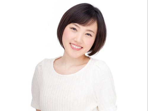 古賀麻里沙さんコメント「 水も食べ物もおいしい、豊かな自然に囲まれた朝倉では穏やかに時間が流れていきます。 イベ ントでは私が生まれ育った地元の魅力をたっぷりお伝えできればと思います。 えらいよかとこやけん、あなたもコンネ、アサクラ!」