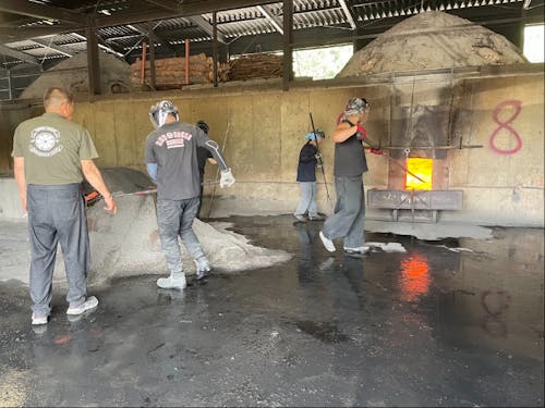 製炭業(土佐備長炭の製造)