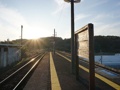浮鞭駅のサンセット。明日はどんな旅になるかな?