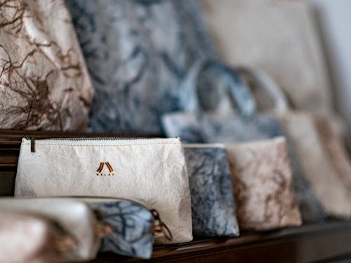 多可町の杉原紙を使った雑貨開発