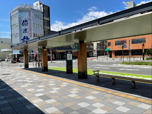 駒ヶ根駅前バスロータリー