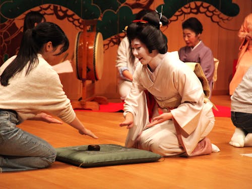 宿泊業と芸妓を両立させる働き方