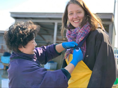 漁業体験の様子