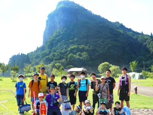 地域の子どもたちとの自然体験活動イベント。大自然を満喫!